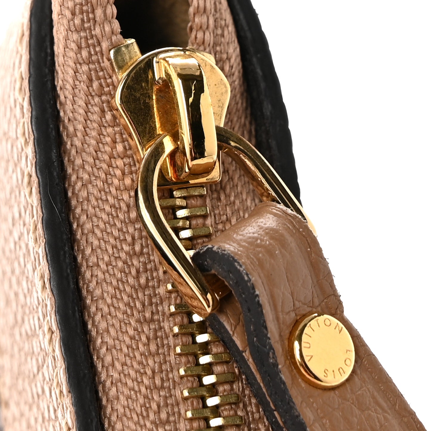 Monogram Daily Pouch Sesame