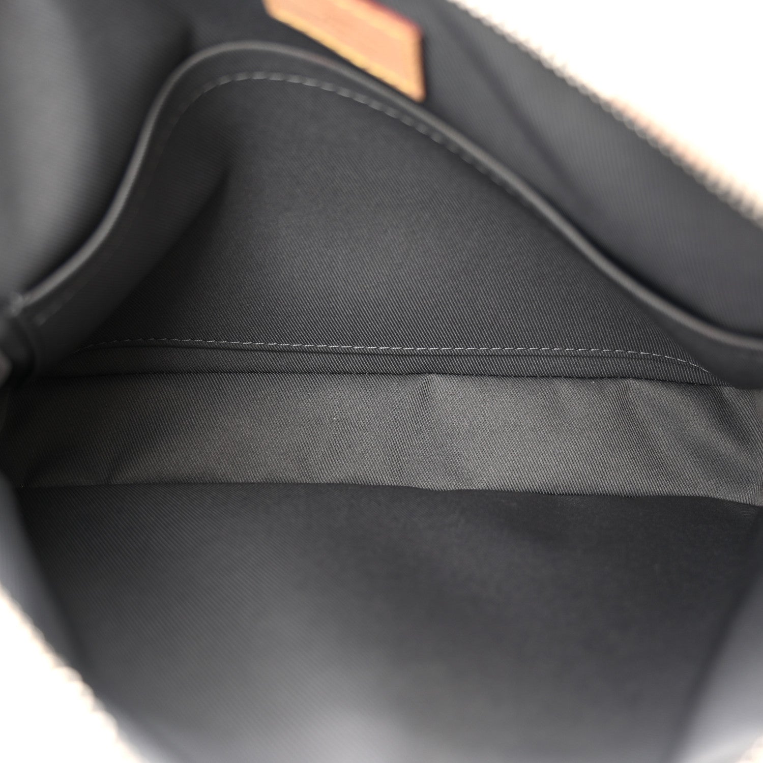 Louis Vuitton Damier Salt Trio Messenger Stone Grey 5 of 14