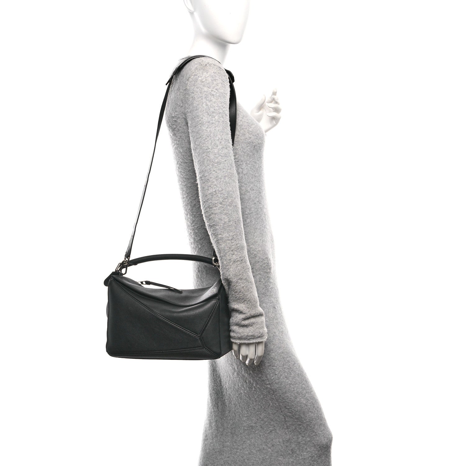Loewe Calfskin Medium Puzzle Edge Bag Black 2 of 12