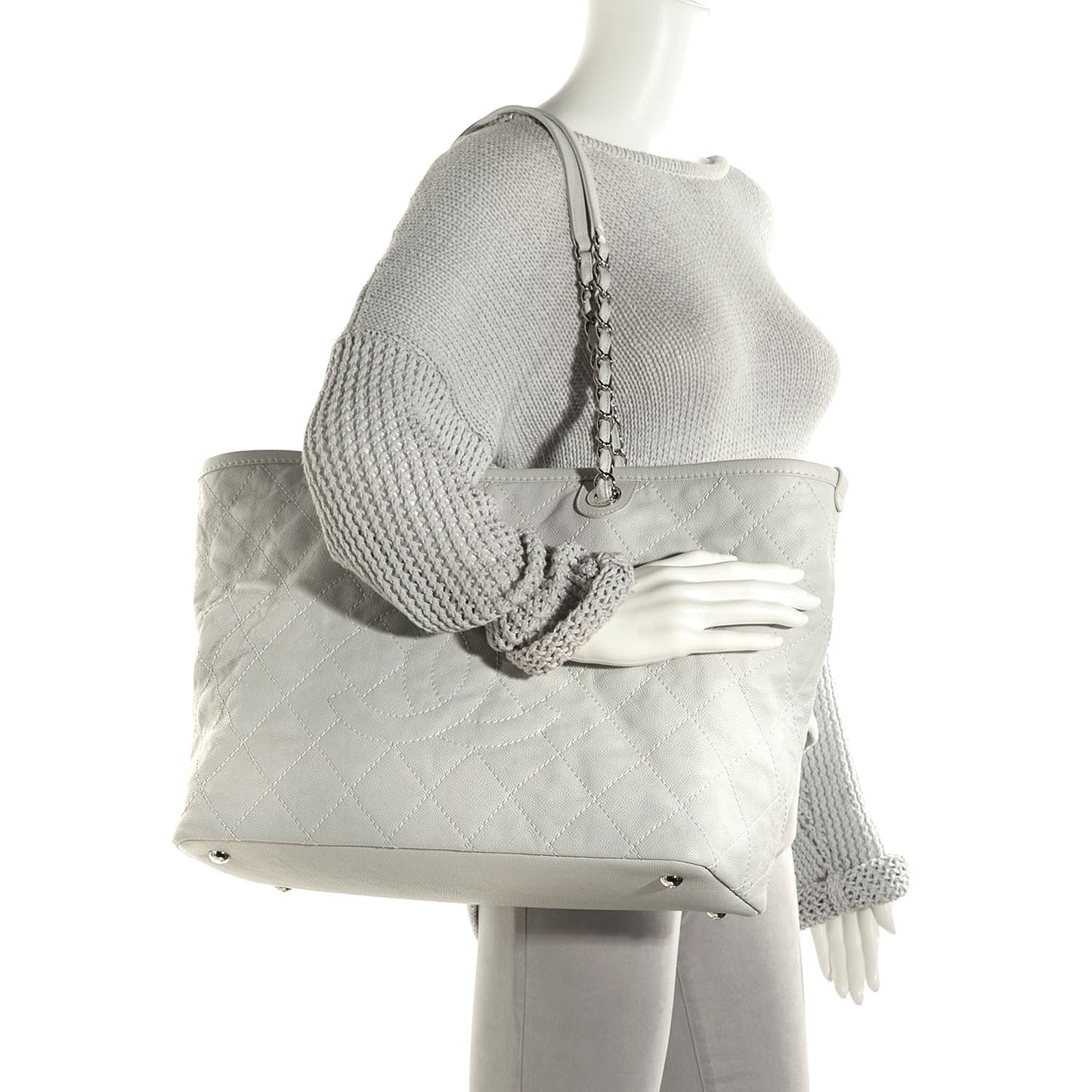 Grained Calfskin Quilted Large Daily Shopping Tote Light Grey