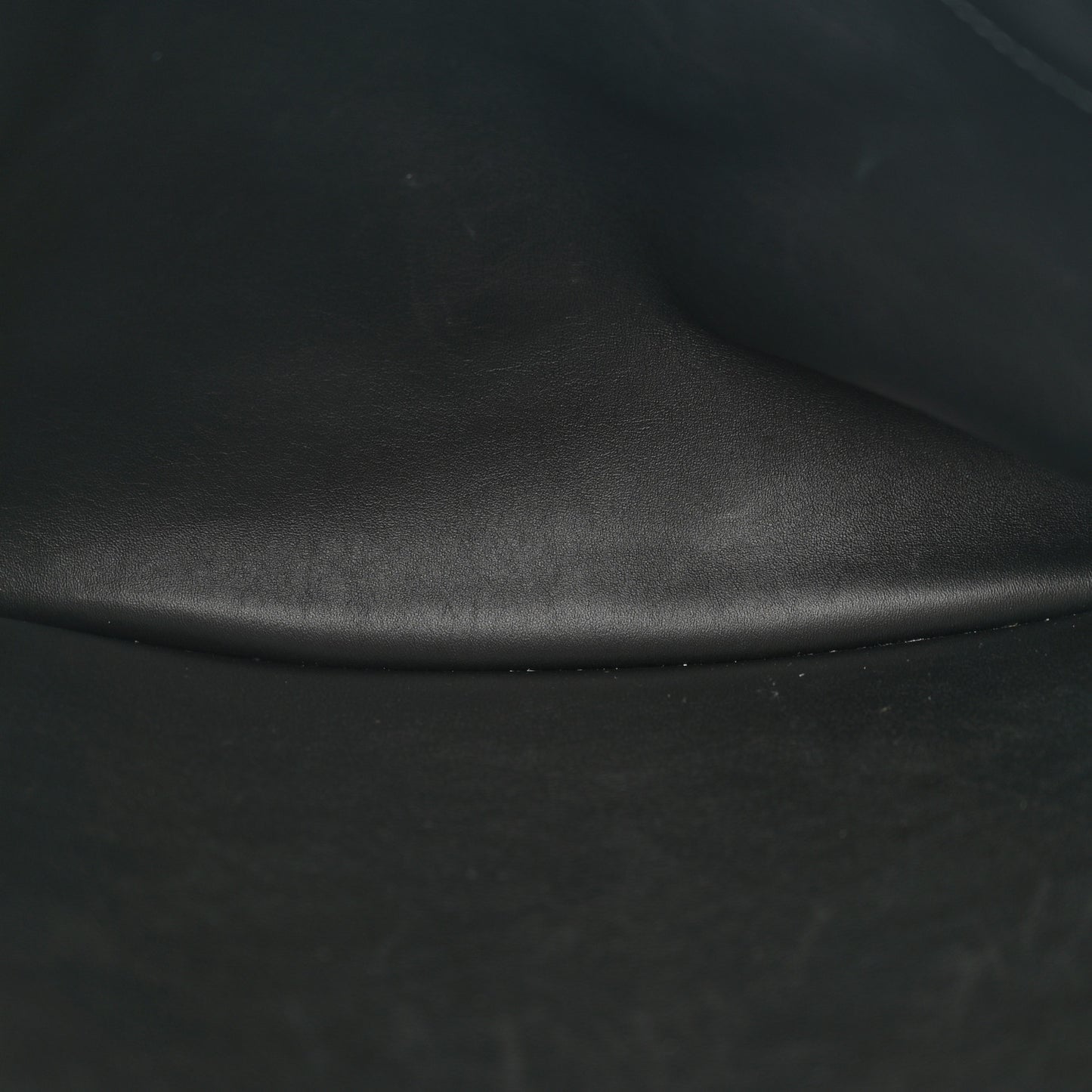 Natural Smooth Calfskin Medium Rodeo Top Handle Handbag Black