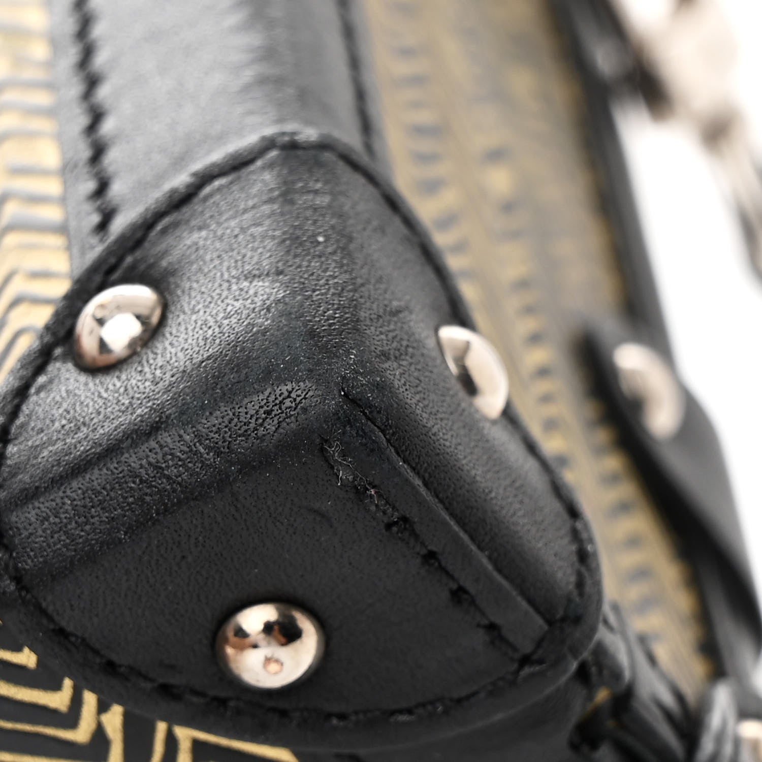 Louis Vuitton Epi Chevron Printed Petite Malle 10 of 11