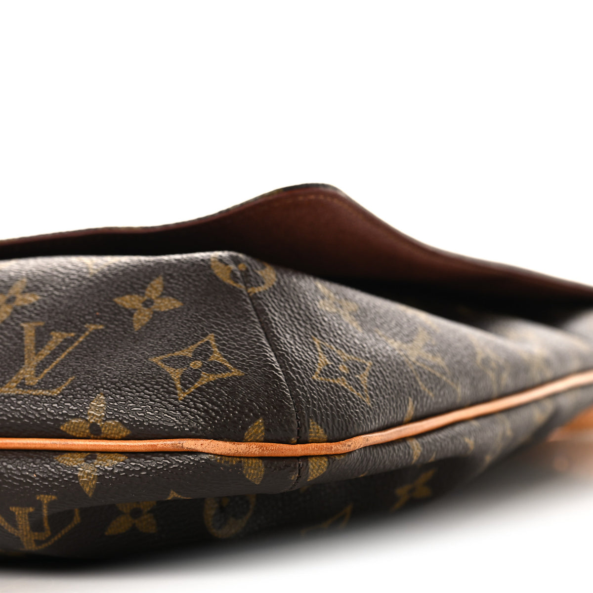 Louis Vuitton Monogram Musette GM 10 of 10