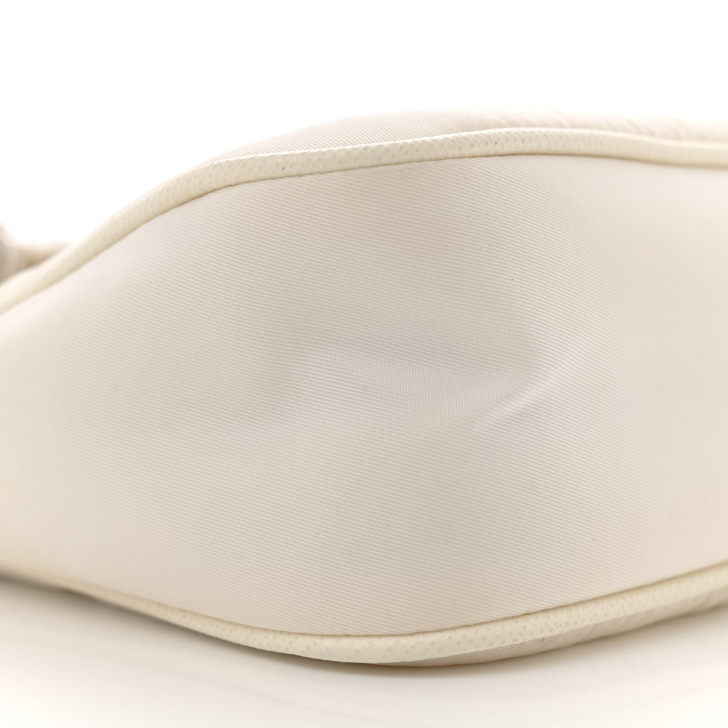 Nylon Re-Edition 2005 Shoulder Bag White
