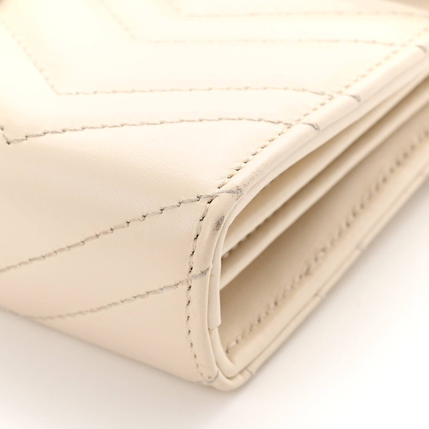 Gucci Calfskin Matelasse GG Marmont Chain Wallet Mystic White 11 of 15
