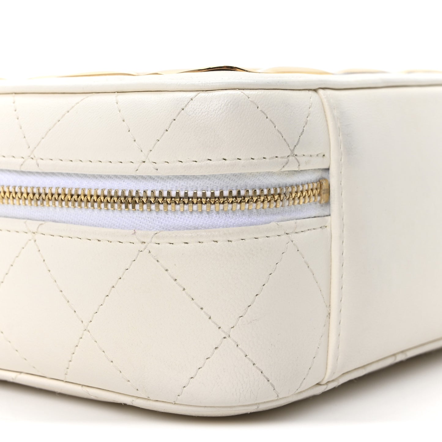 Lambskin Quilted Golden Plate Vanity Case White Gold