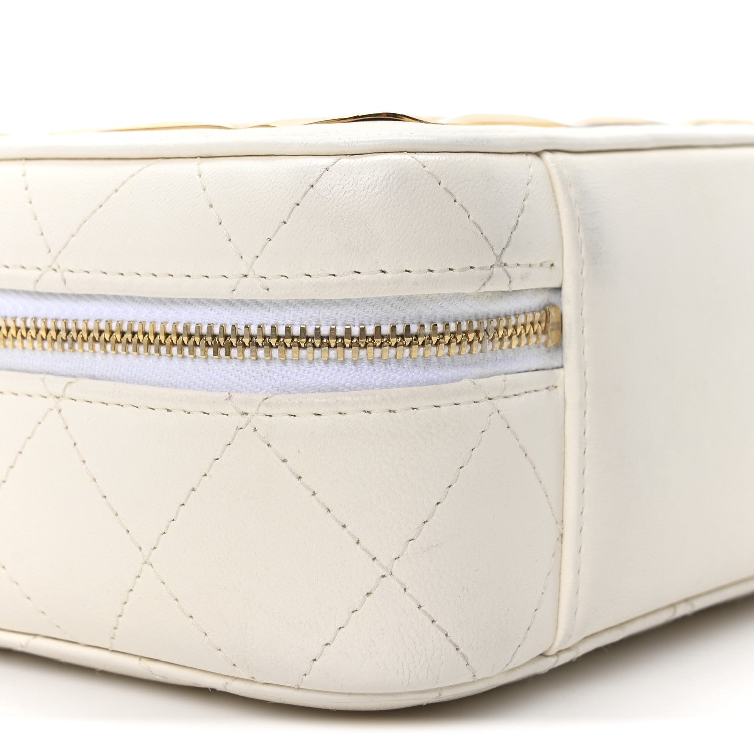 Chanel Lambskin Quilted Golden Plate Vanity Case White Gold 9 of 10