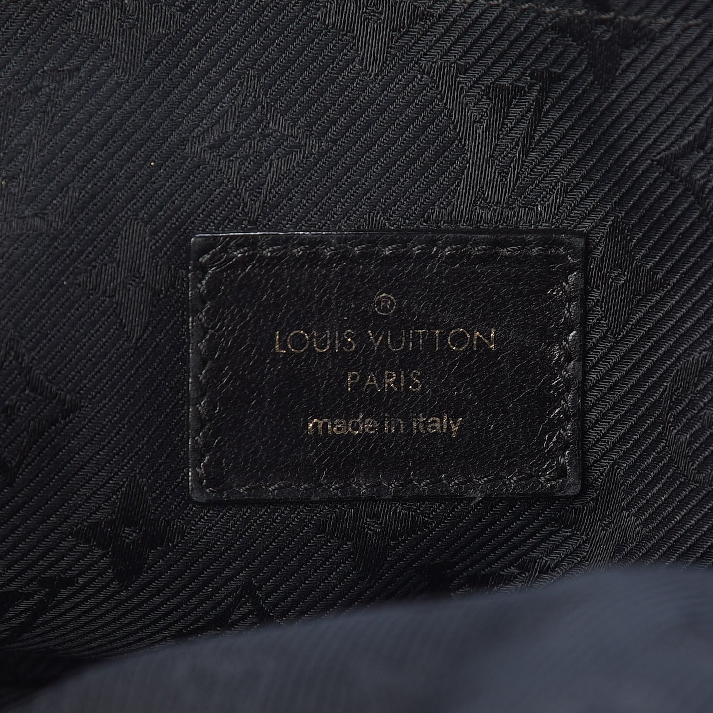 Lambskin Riveting Black