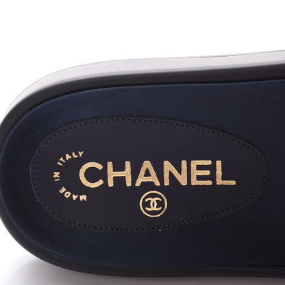 Chanel Lambskin Canvas Chain Flat Sandals 40 Marine 8 of 10