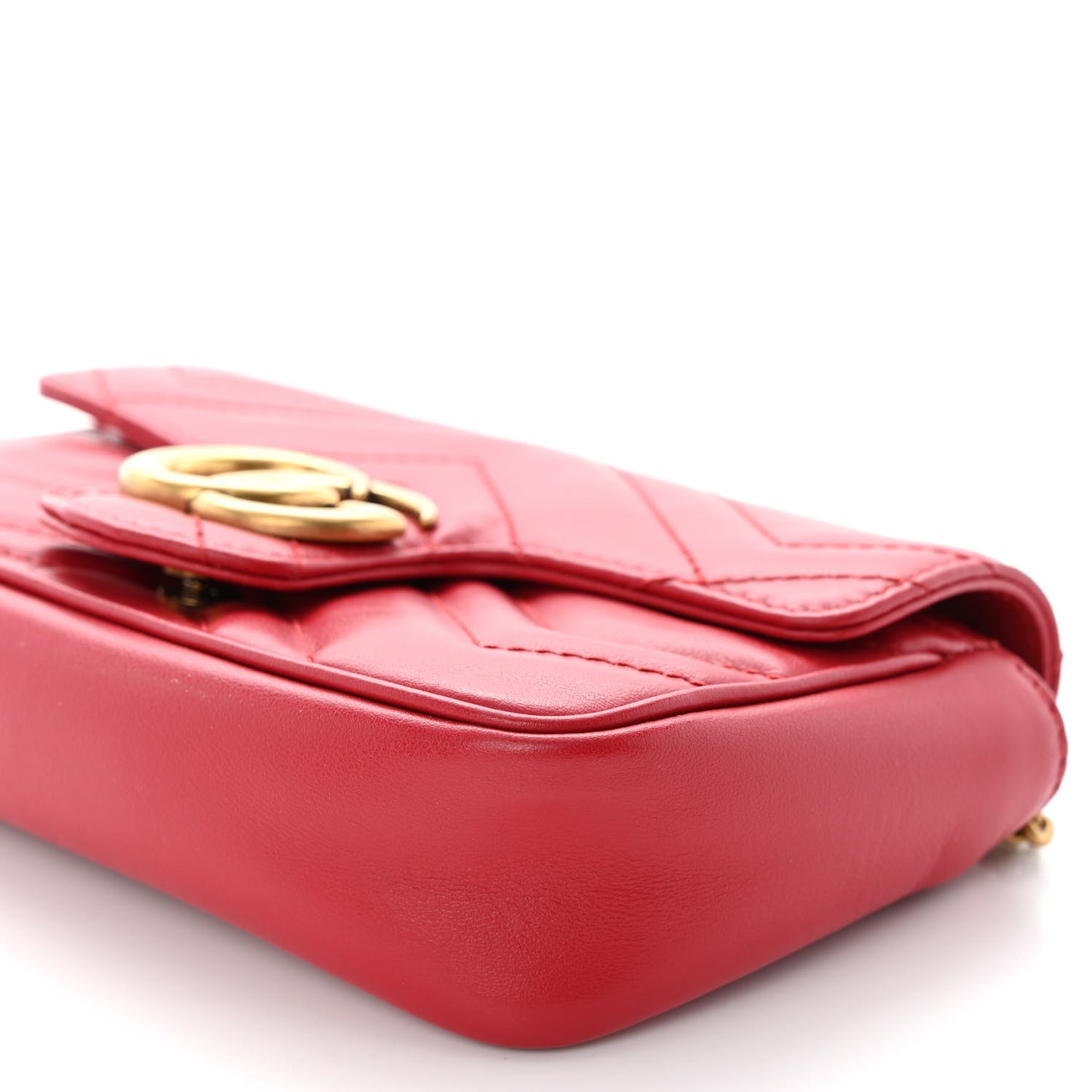 Calfskin Matelasse Super Mini GG Marmont Shoulder Bag Hibiscus Red