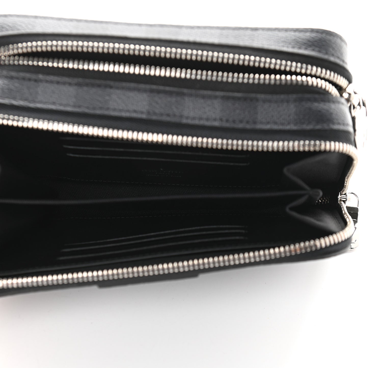Damier Graphite Alpha Wearable Wallet