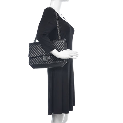 Chanel Aged Calfskin Chevron Quilted 2.55 Reissue 227 Flap So Black 2 of 12