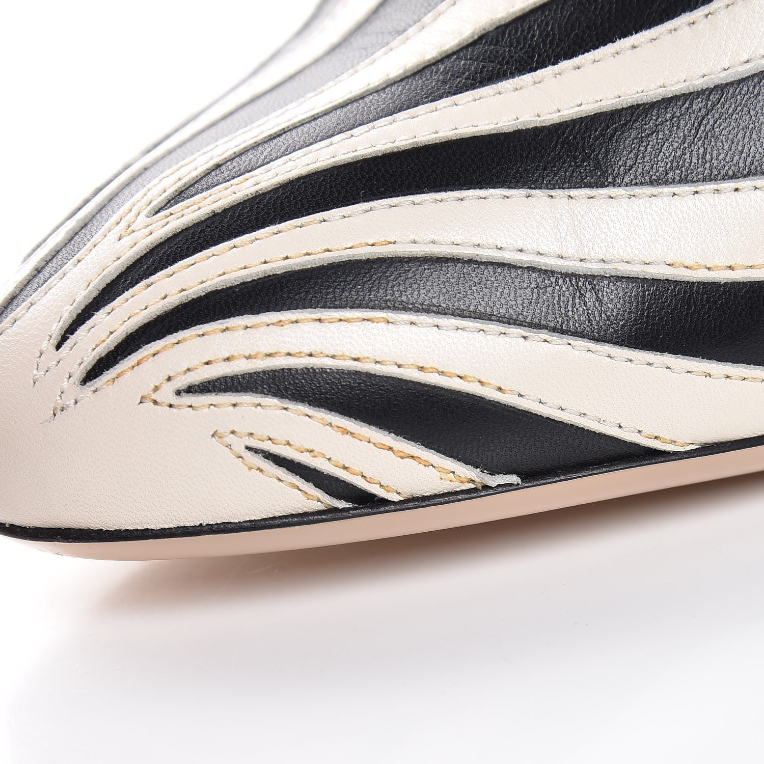 Gucci Malaga Kid Zebra Inlay Lesley Mary Jane Pumps 38.5 Mystic White Black 14 of 16