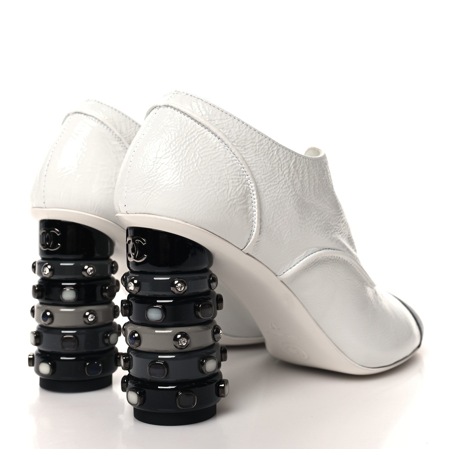 Chanel Shiny Crumpled Calfskin Cap Toe Lace Up Oxfords 37 White Black 4 of 9