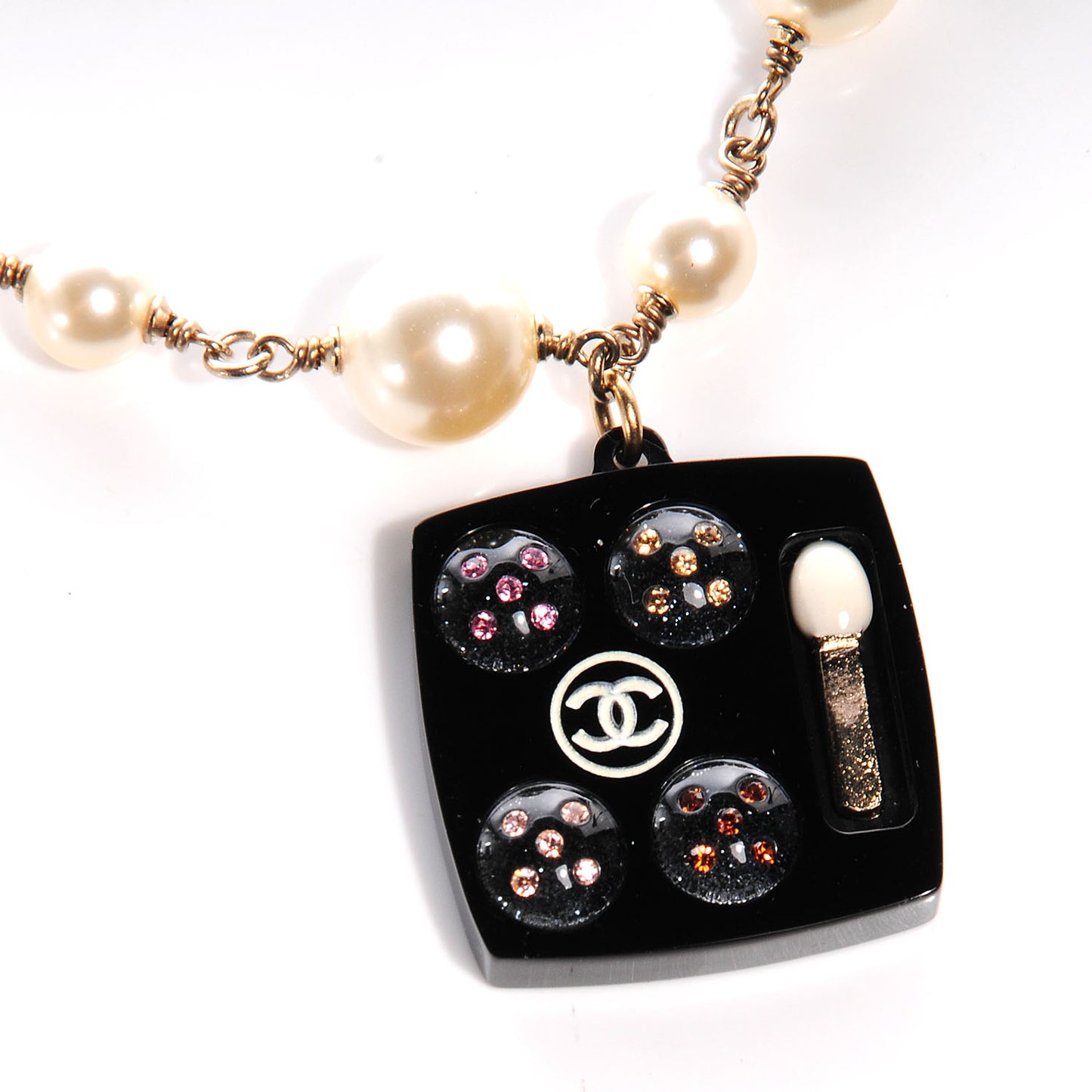 Resin Beauty Icons Pearl Long Necklace