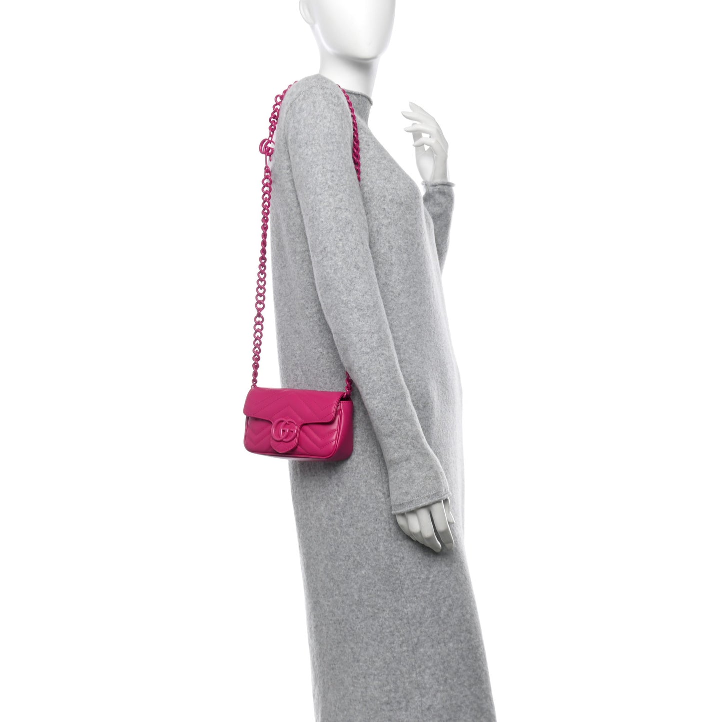 Calfskin Matelasse Monochrome GG Marmont Chain Belt Bag Classic Fuxia