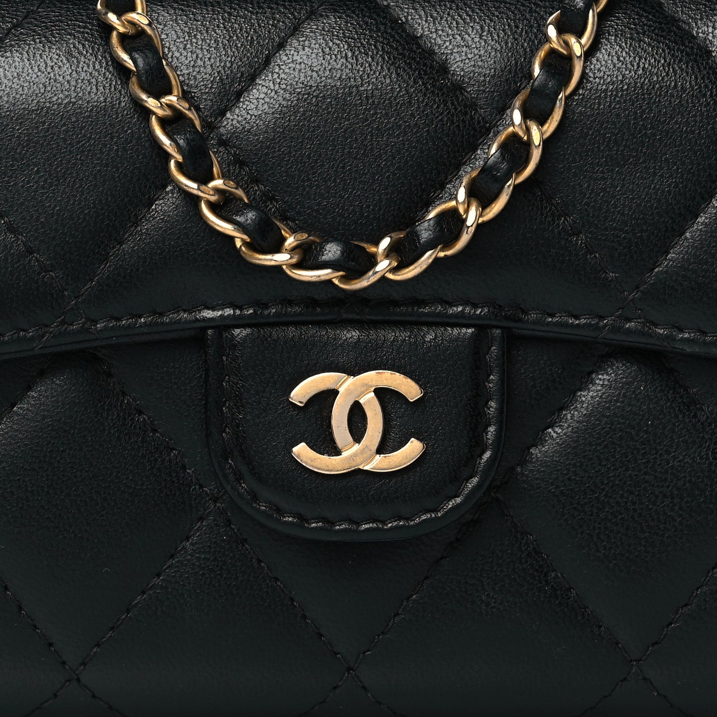 Lambskin Quilted Flap Card Holder On Chain Black