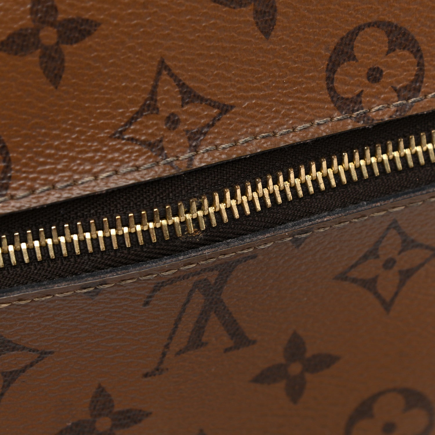 Louis Vuitton Reverse Monogram Pochette Metis 11 of 12