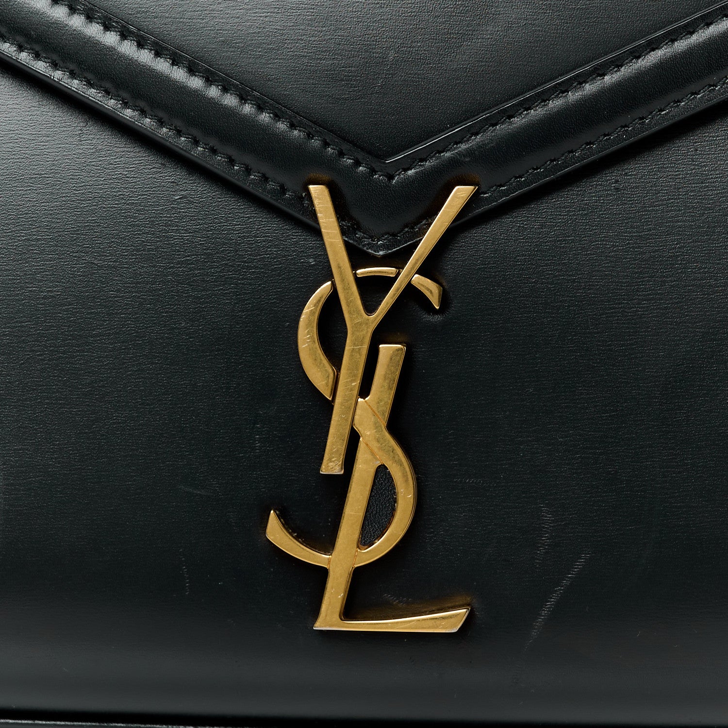 Saint Laurent Smooth Calfskin Medium Classic Monogram Cassandra Top Handle Black Rouge Legion 9 of 11