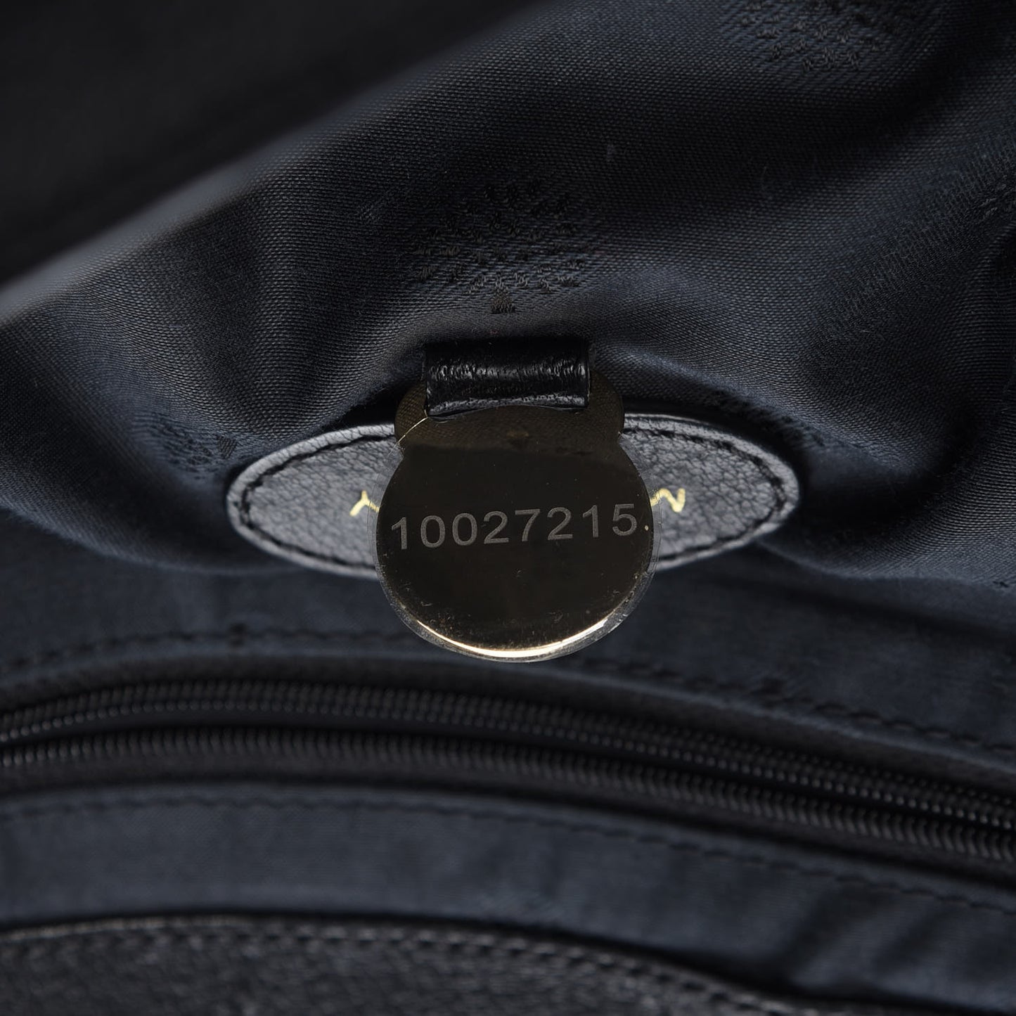 Polished Buffalo Medium Alexa Black