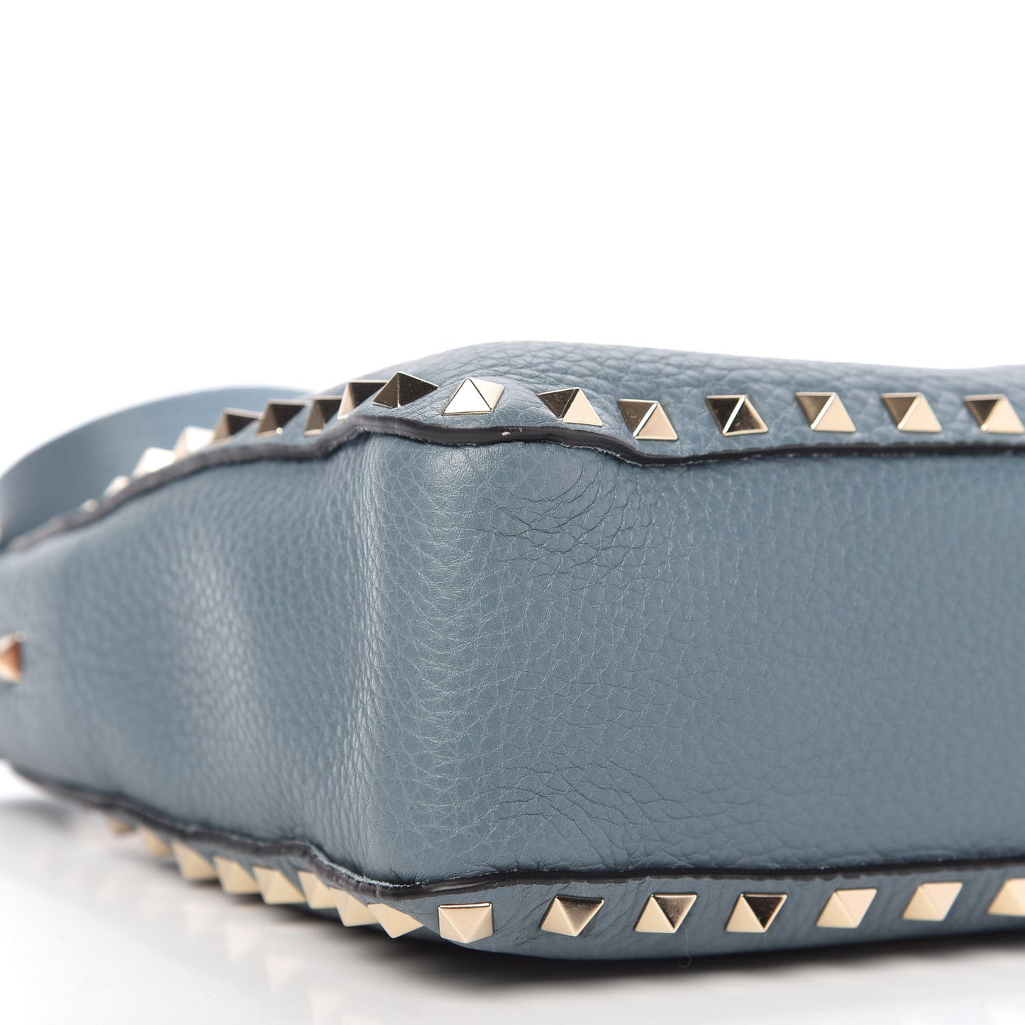 Pebbled Calfskin Mini Rockstud Flip-Lock Messenger Bag Amadeus