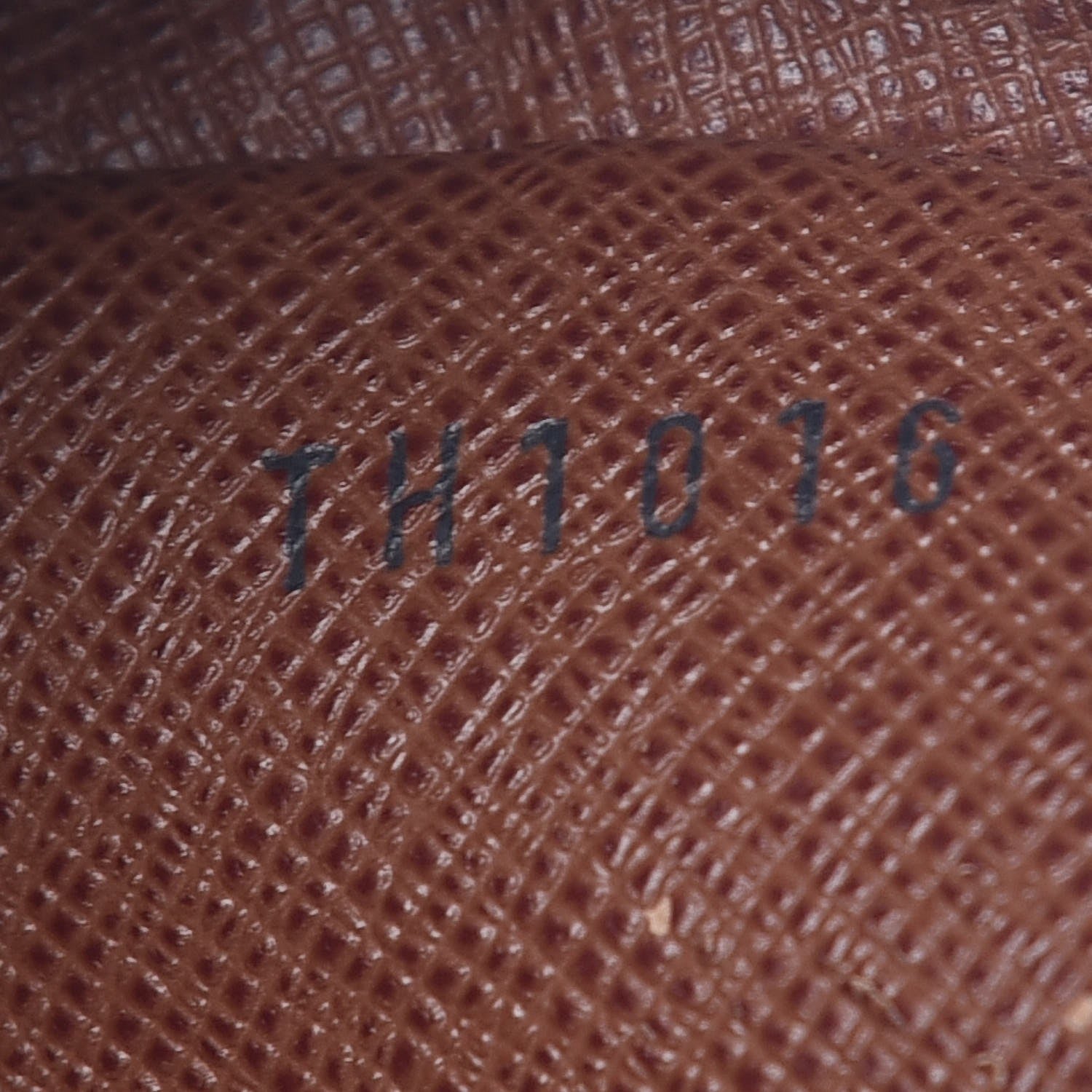 Louis Vuitton Monogram Danube 21 7 of 16