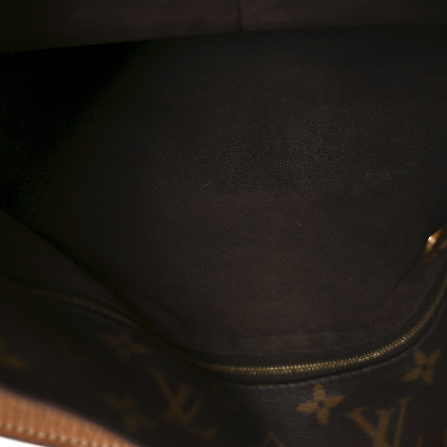 Louis Vuitton Monogram Metis 5 of 10