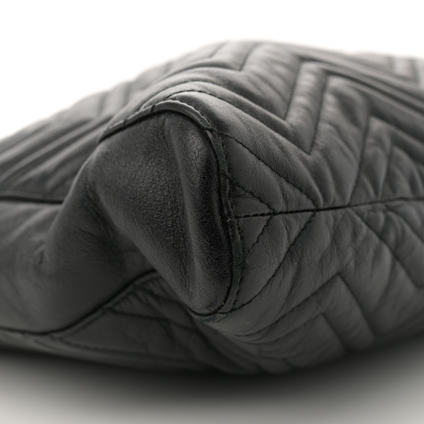 Azalea Calfskin Matelasse Large GG Marmont Slim Tote Black