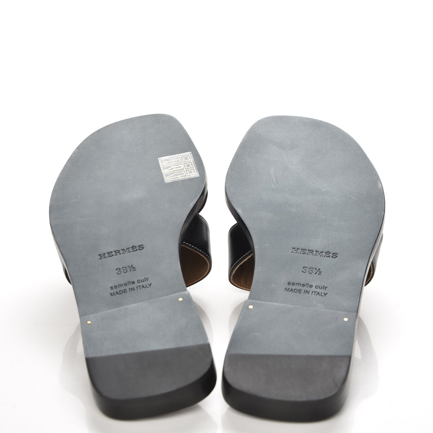 Box Calfskin Oran Sandals 38.5 Black