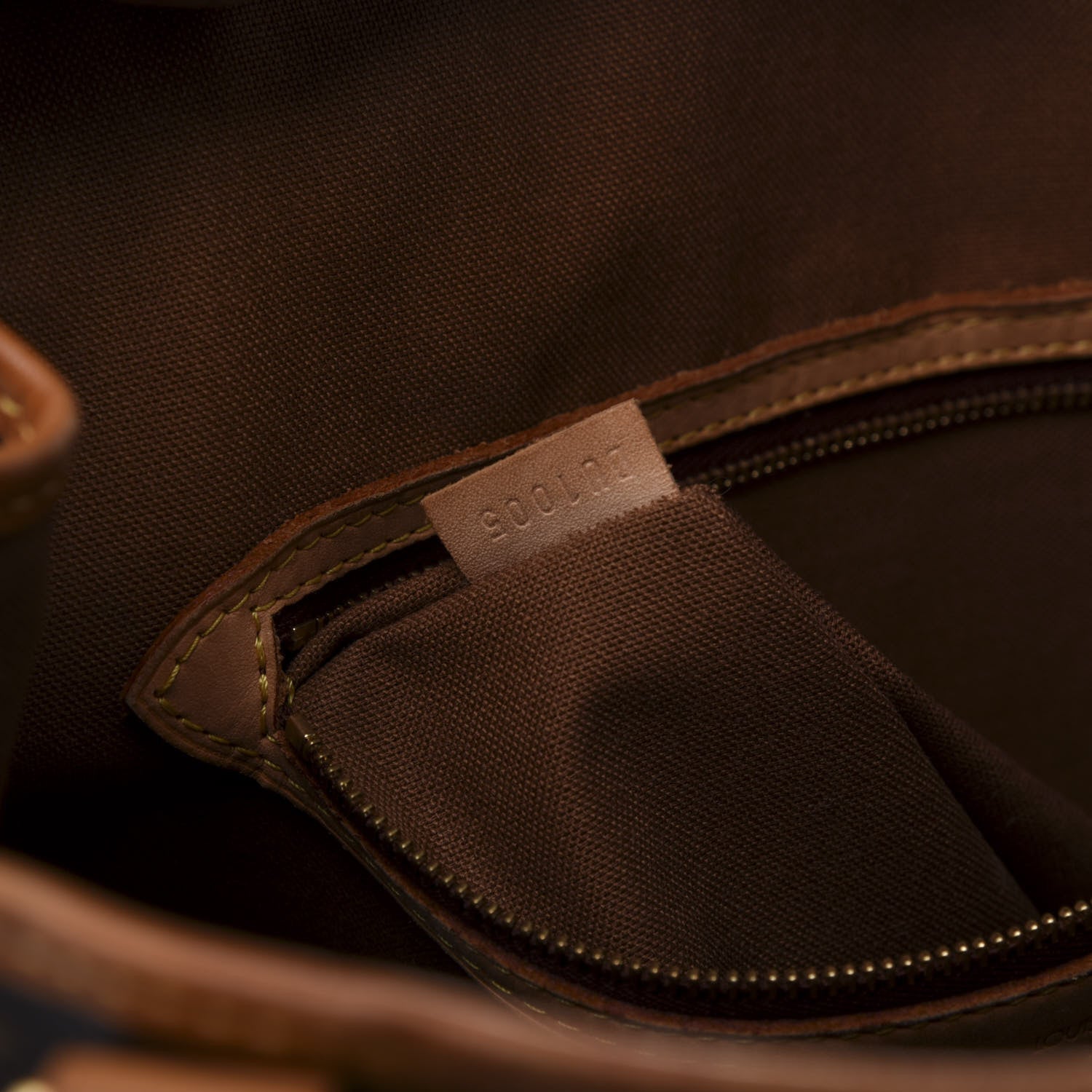 Louis Vuitton Monogram Batignolles Horizontal 10 of 17