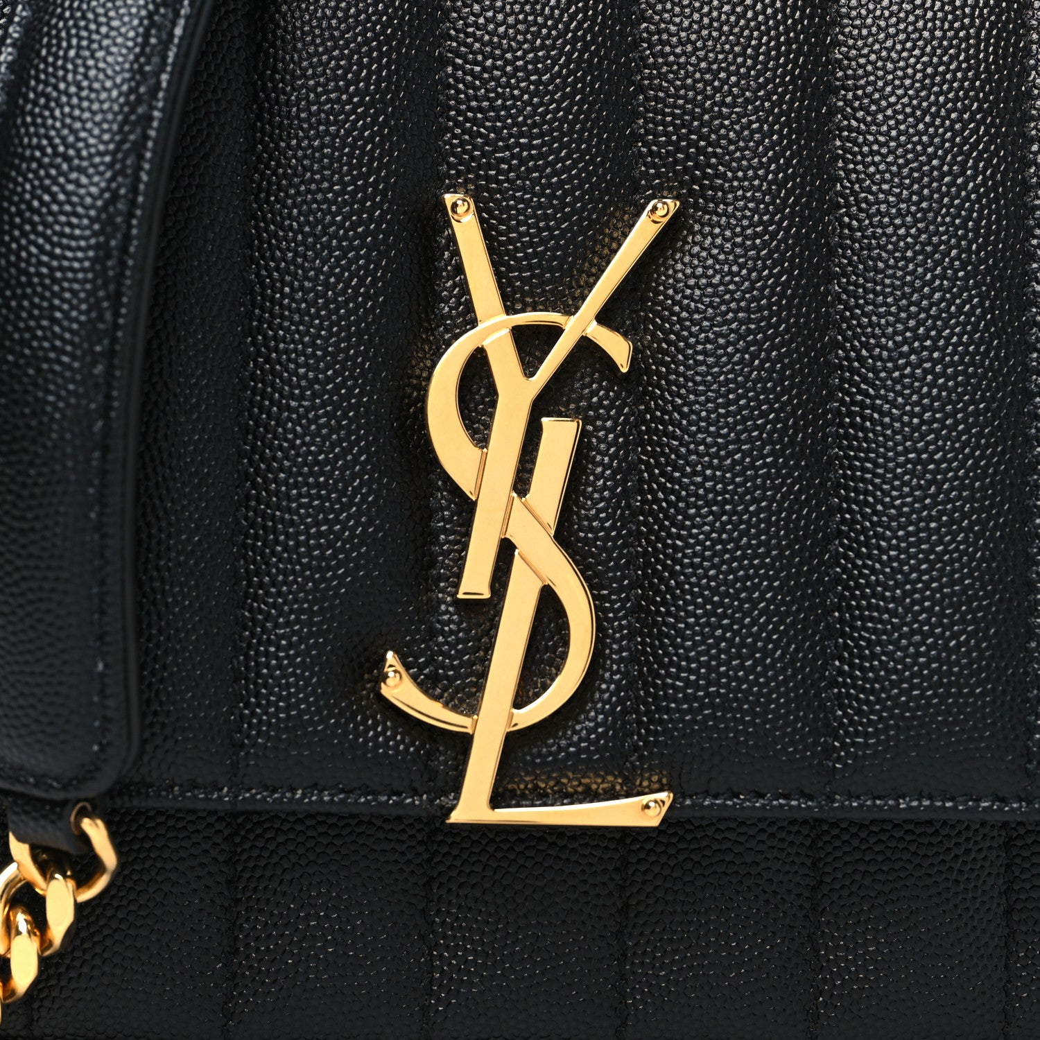 Saint Laurent Grain De Poudre Matelasse Monogram Small Vicky Chain Bag Black 9 of 11