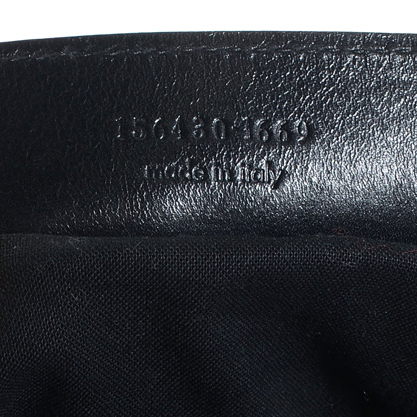 Chevre Perforated Hook GM Black