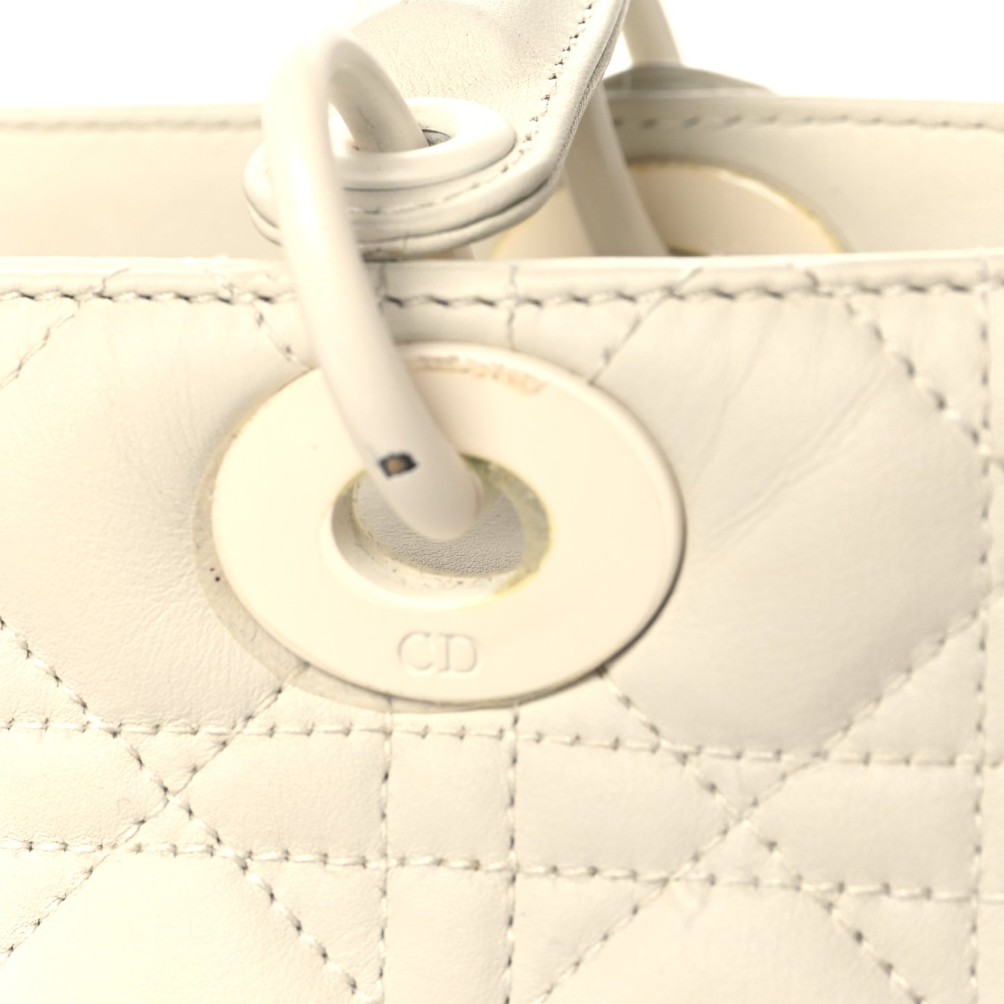 Ultra Matte Calfskin Cannage Medium Lady Dior Latte