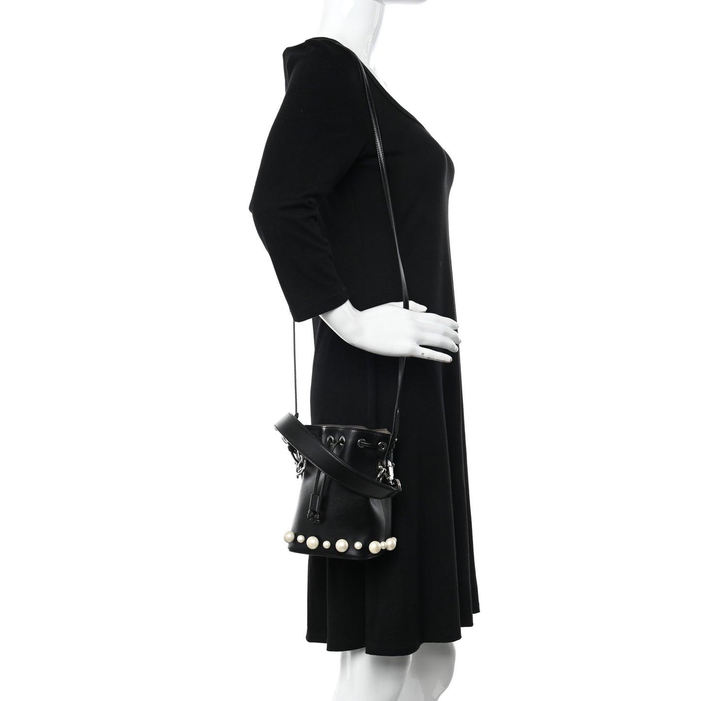 Vitello Liberty Pearl F is Fendi Mini Mon Tresor Bucket Bag Black