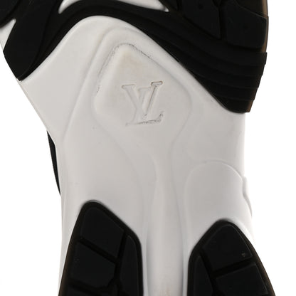 Louis Vuitton Monogram Calfskin Run 55 Sneakers 39 Black 7 of 9