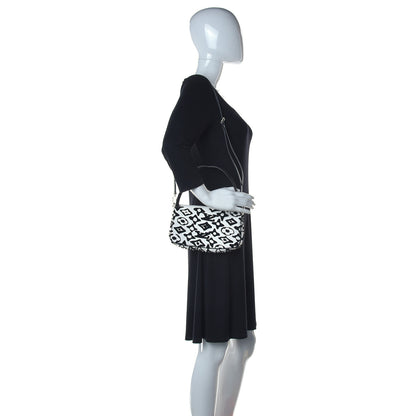 Louis Vuitton X UF Tufted Monogram Pochette Accessories White Black 2 of 7