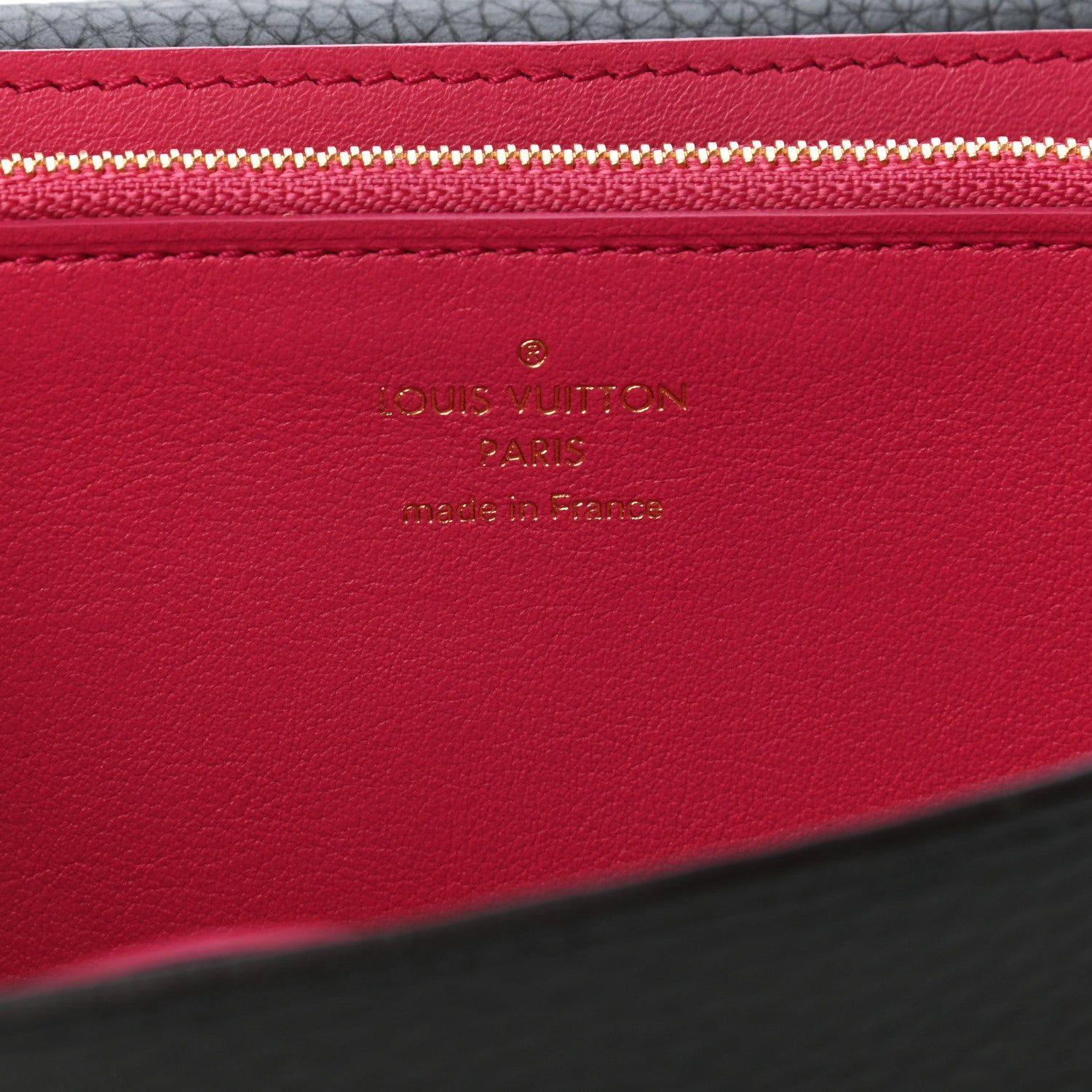 Louis Vuitton Taurillon Capucines Wallet Black 5 of 7