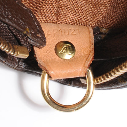 Louis Vuitton Monogram Cabas Mezzo 7 of 7