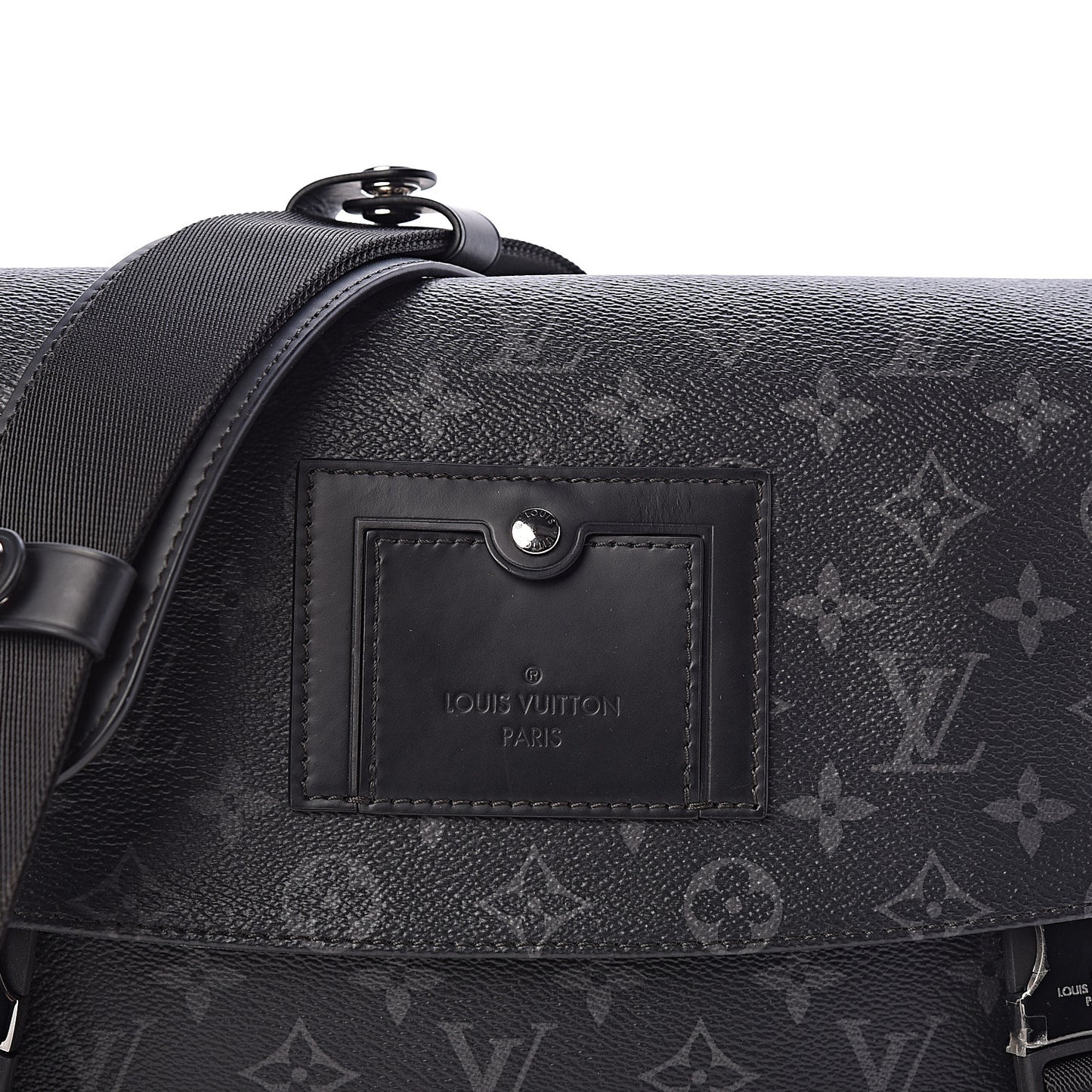 Monogram Eclipse Voyager PM Messenger
