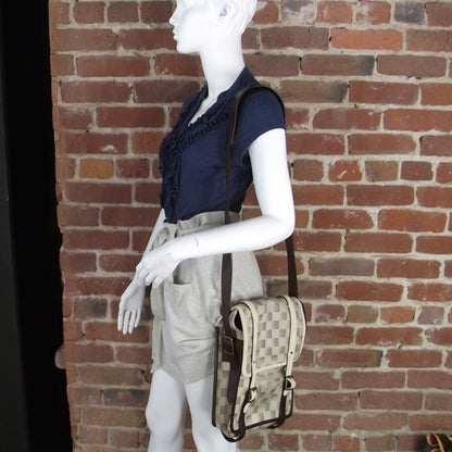 Louis Vuitton Damier Lune Trotteur 2 of 9