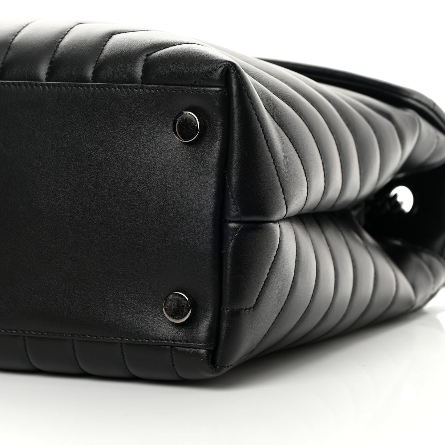 Calfskin Y Quilted Monogram Monochrome Large Loulou Chain Satchel Black