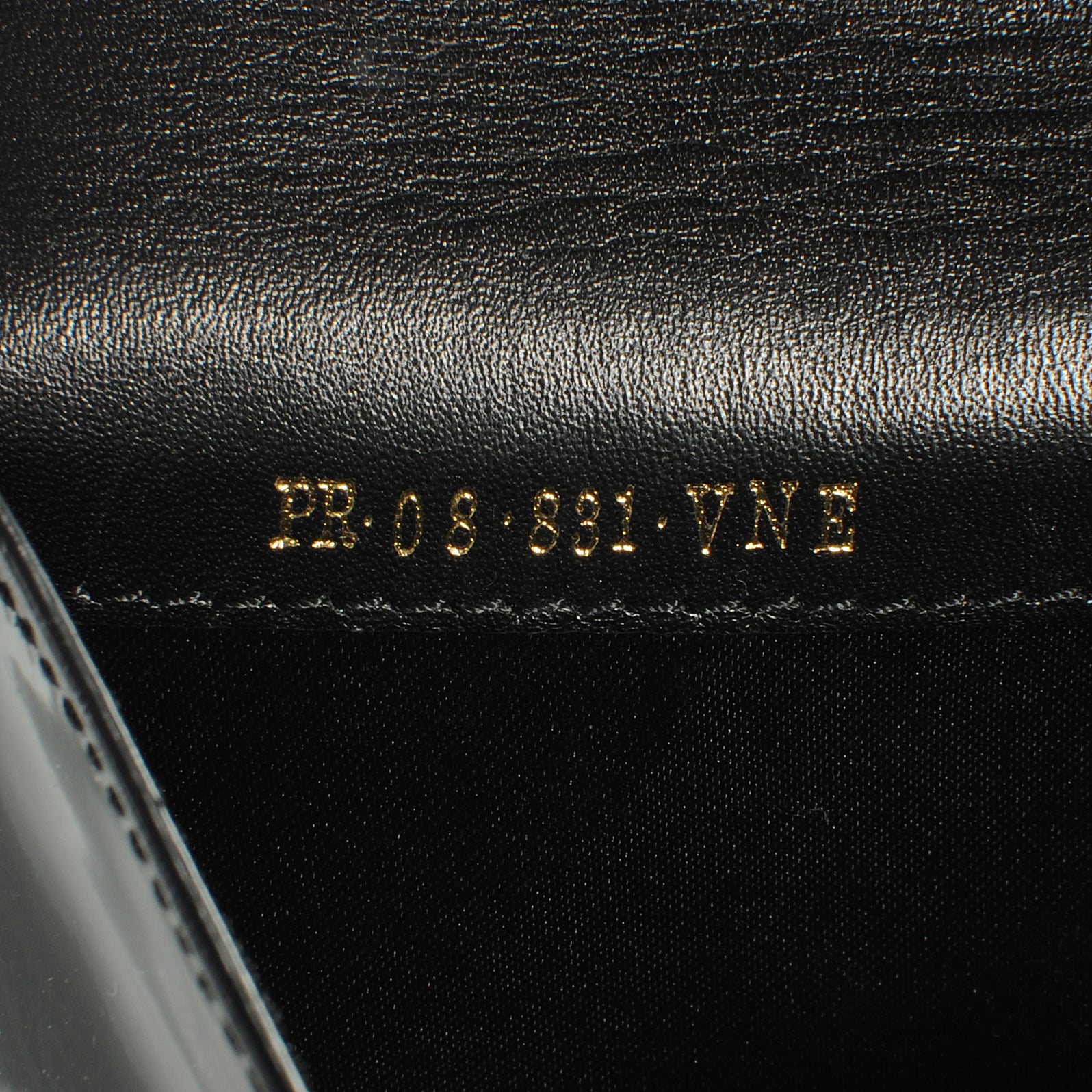 Valentino Garavani Patent Rockstud Clutch Black 8 of 9