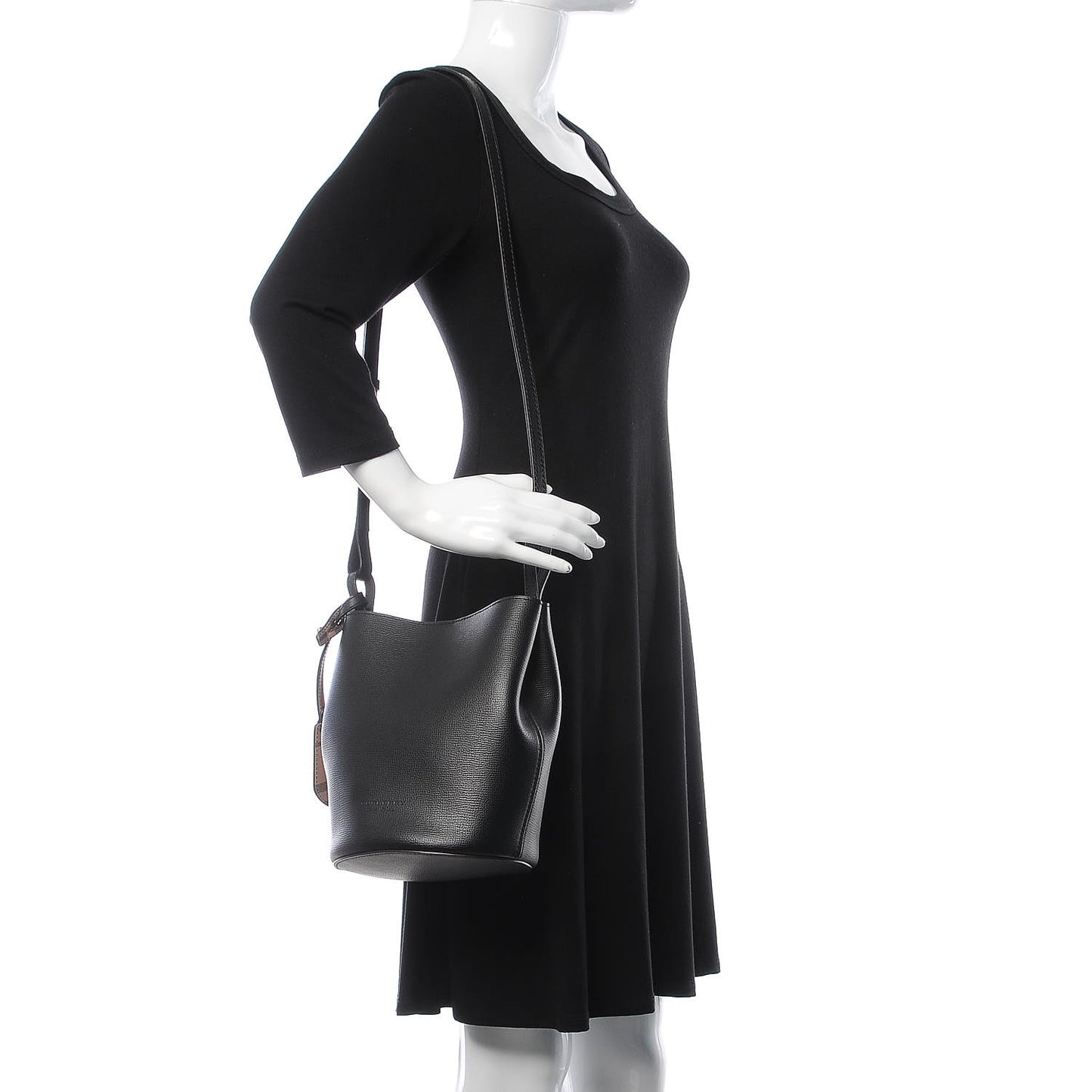 London Grainy Calfskin Small Lorne Bucket Crossbody Black