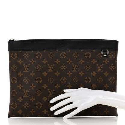 Louis Vuitton Monogram Discovery Pochette GM 2 of 6