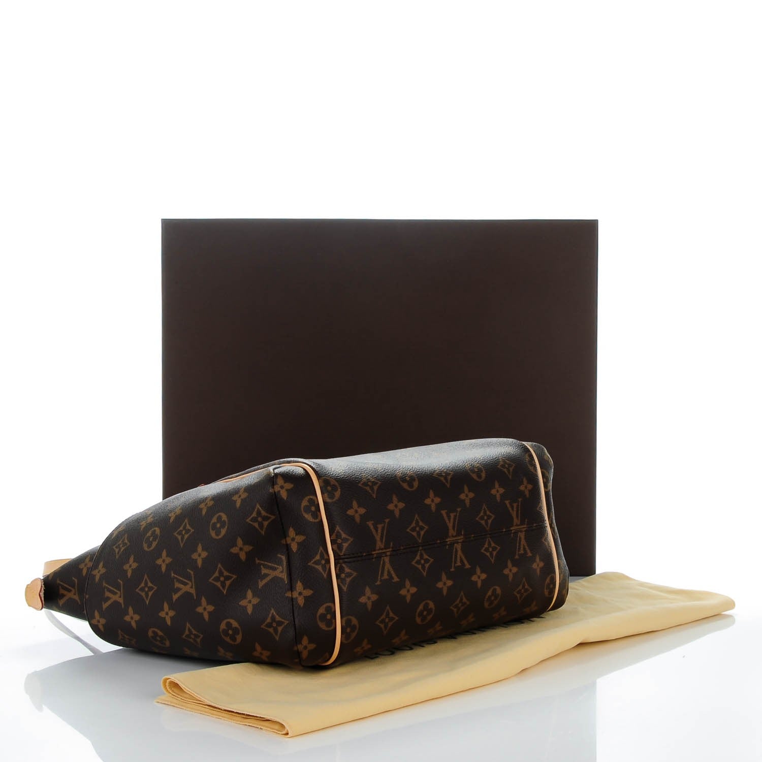 Louis Vuitton Monogram Totally MM 4 of 7