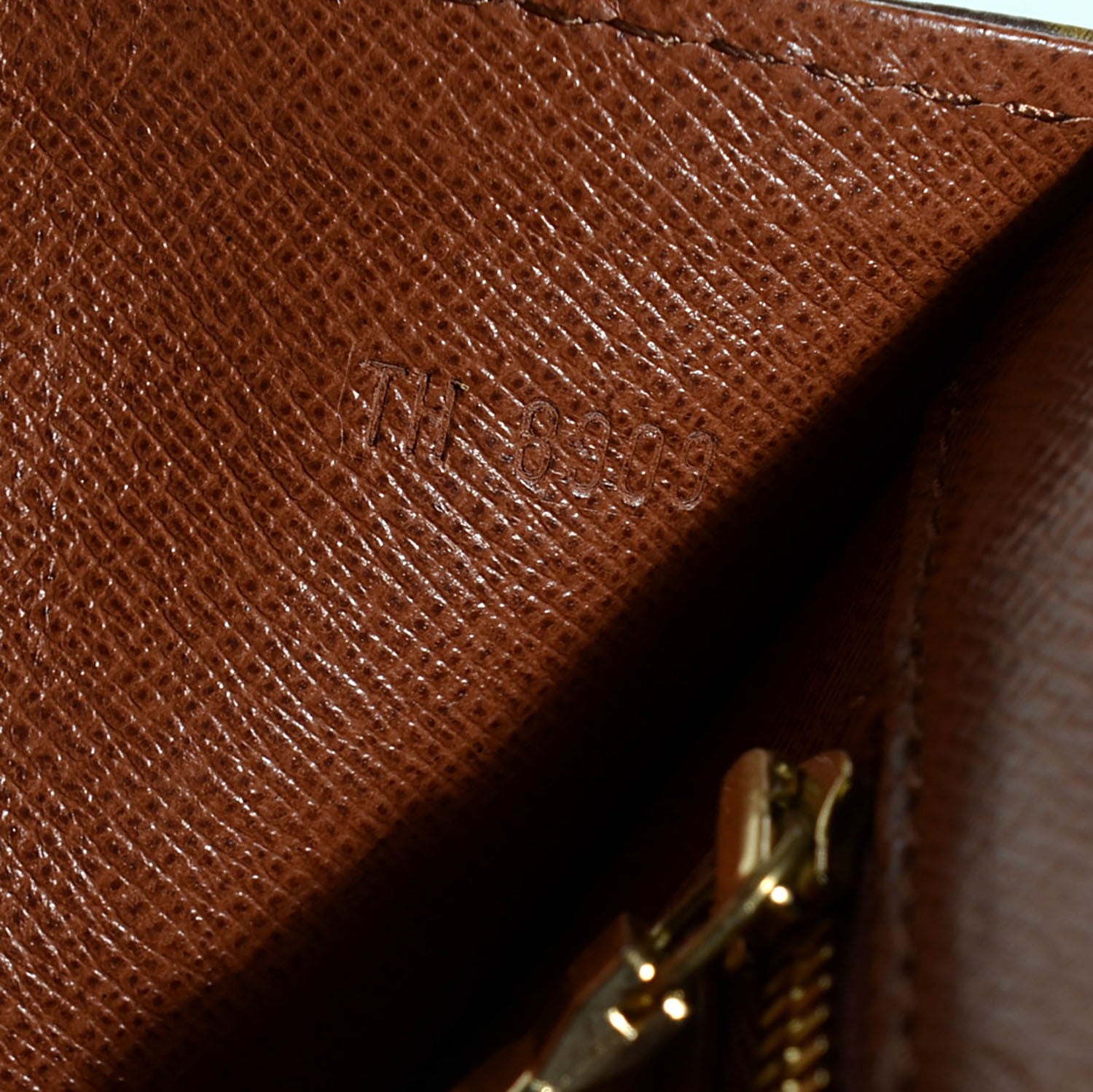 Louis Vuitton Monogram Pochette Dame 26 6 of 7