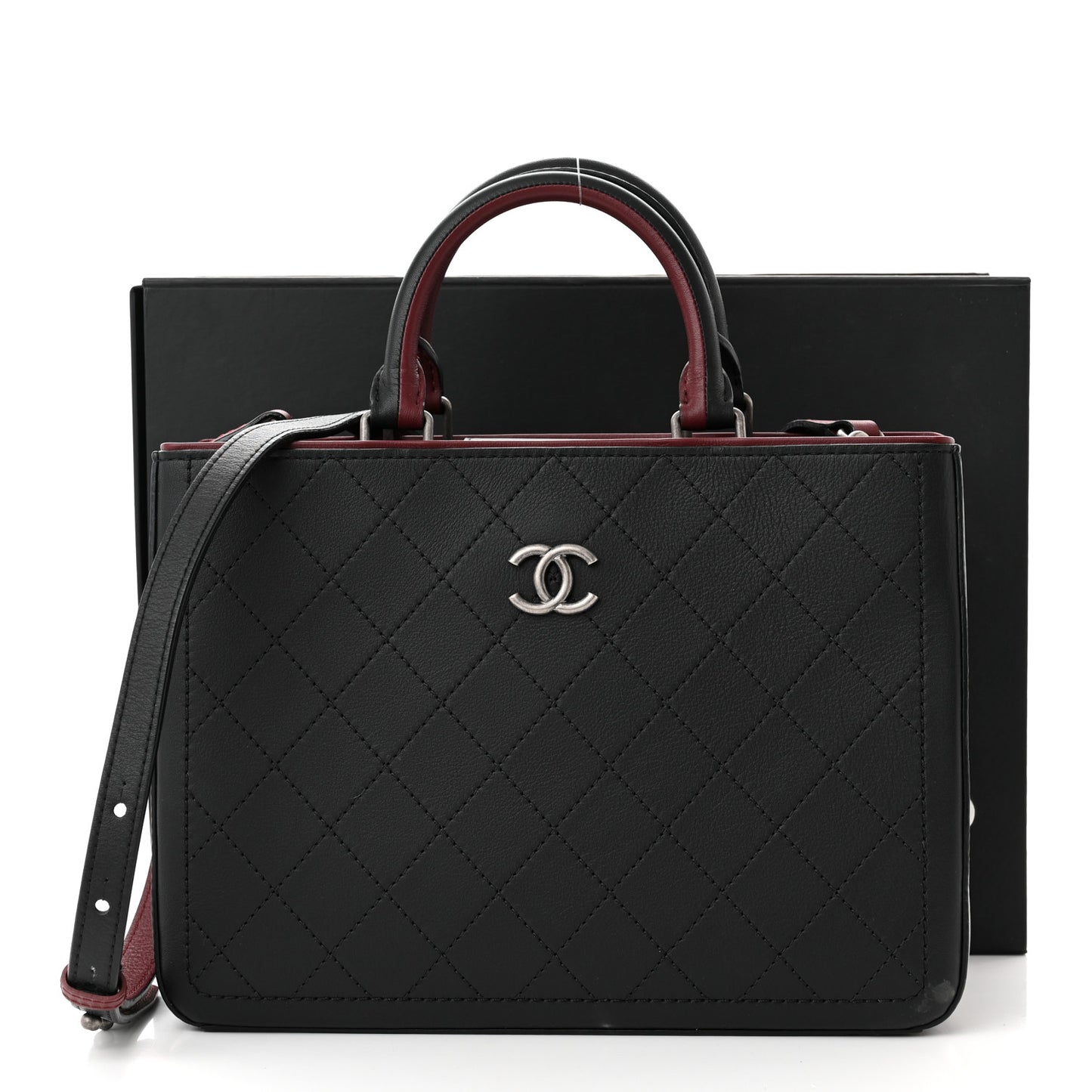 Bullskin Stitched Bi-Color Medium Shopping Tote Black
