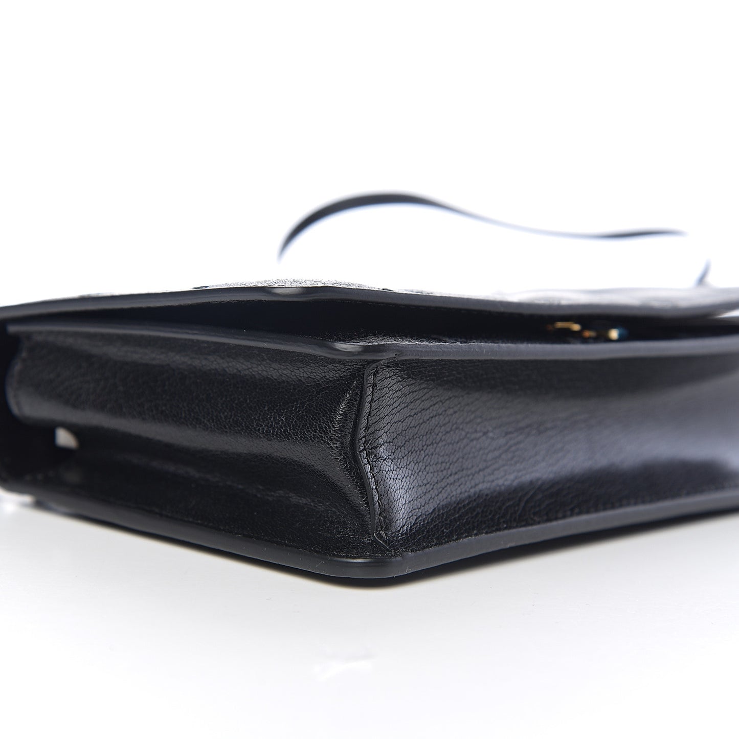 Goatskin Quilted GV3 Strap Wallet Black