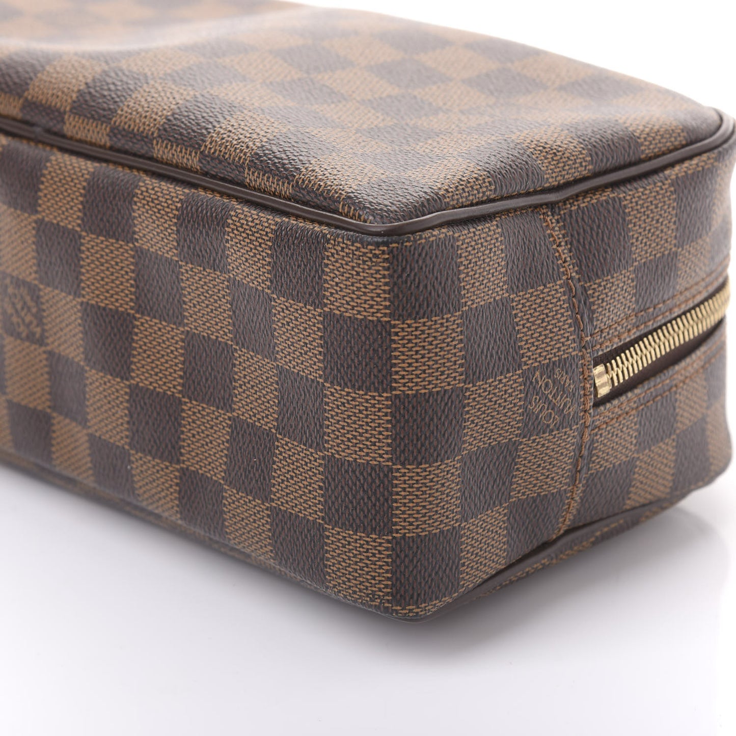 Damier Ebene Toiletry Bag 25