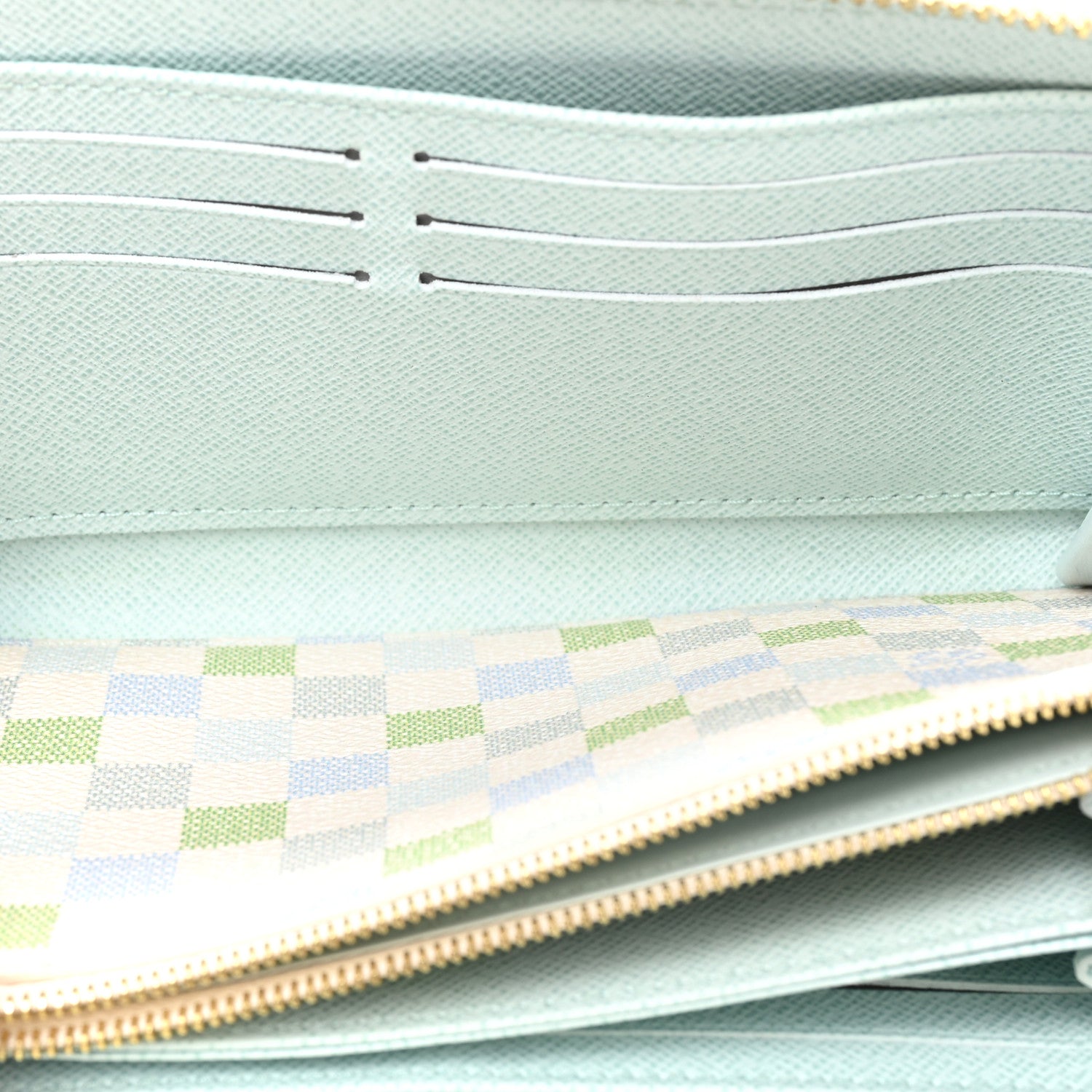 Louis Vuitton Damierlicious Zippy Wallet Pistachio Green 8 of 14